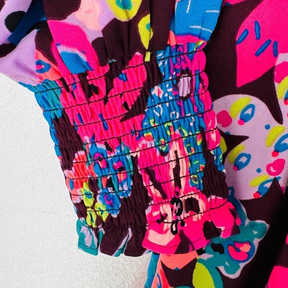 Floral V-Neck Dress - Picture 6 of 6